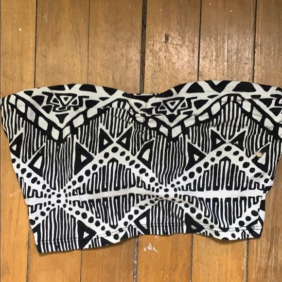 Crop Top - Picture 2 of 3